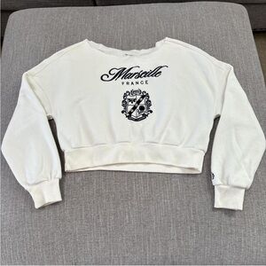 Abercrombie & Fitch White Off-the-Shoulder Sweater